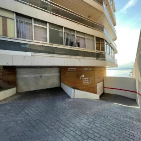 Bahia Mar *